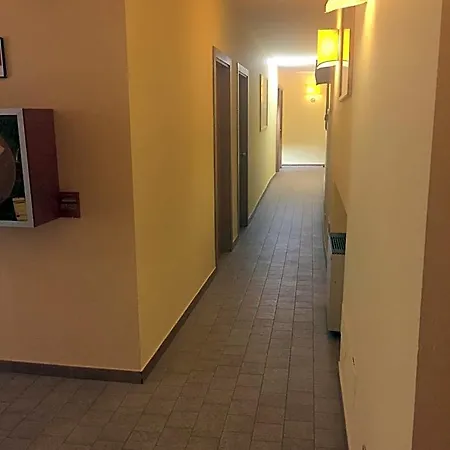 Hotel Ascot